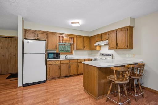 Solid Oak Cabinetry and Breakfast Counter