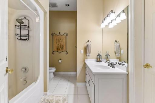 750 Navajo Road W, Medina, MN 55340