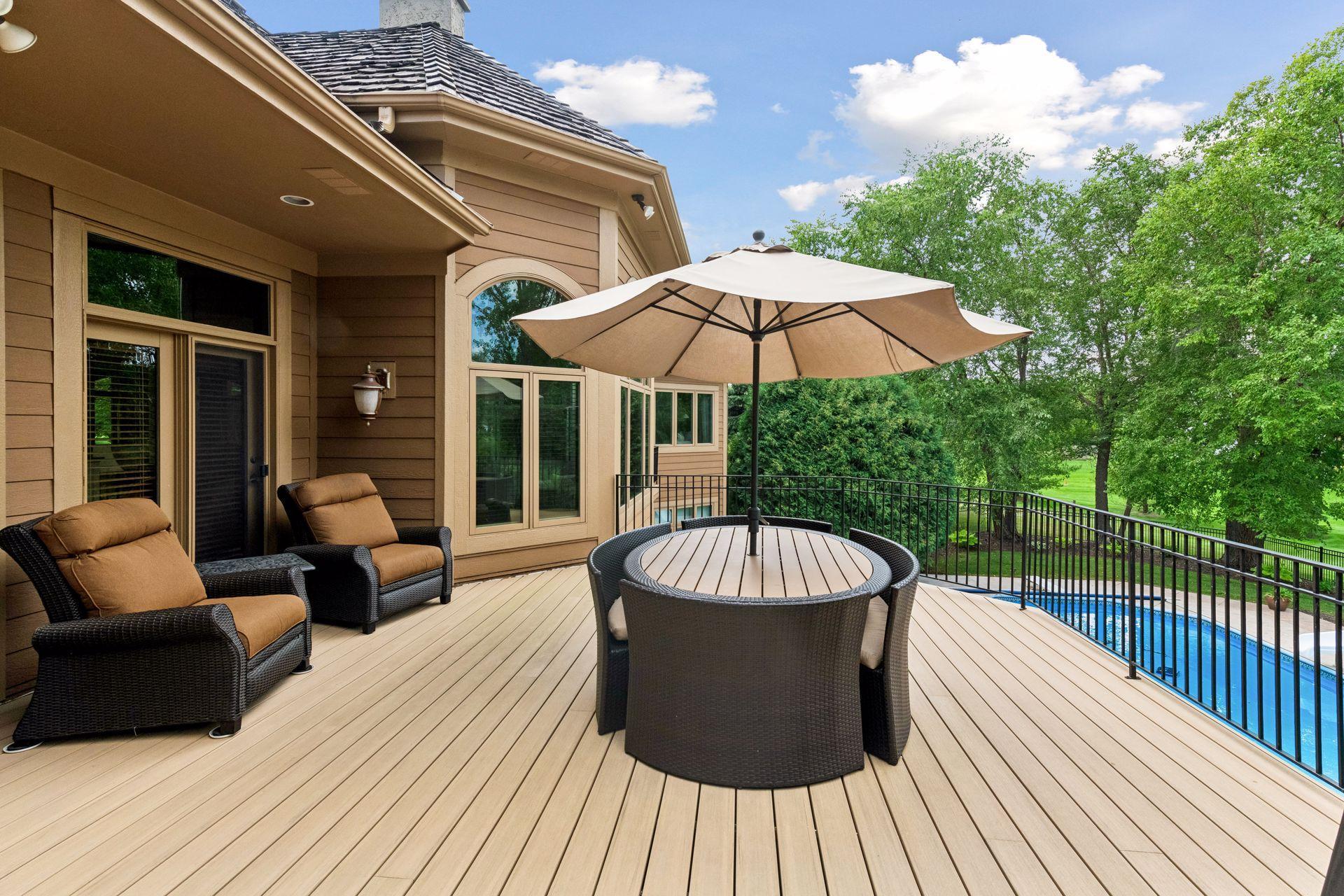 The upper level maintenance-free deck.