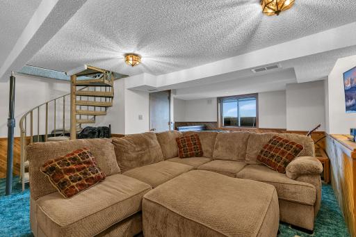 21307 Agate Beach Road, Rockville, MN 56301
