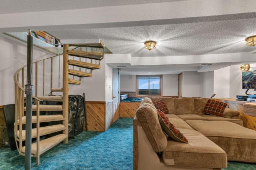21307 Agate Beach Road, Rockville, MN 56301