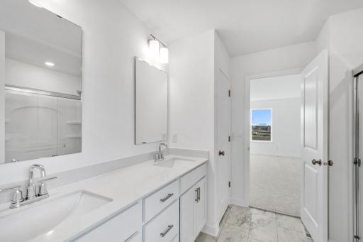 (Photo of a similar home, actual finishes may vary)