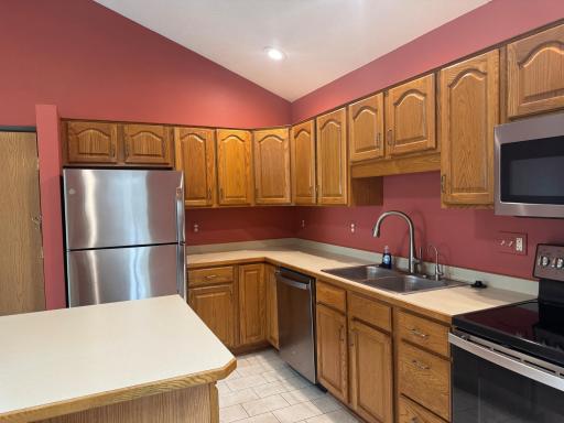 300 Roosevelt Road SW, #12, Bemidji, MN 56601