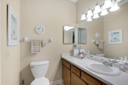 7500 Edinborough Way, 3106, Edina, MN 55435