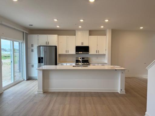 10549 Harbor Lane N, Maple Grove, MN 55369