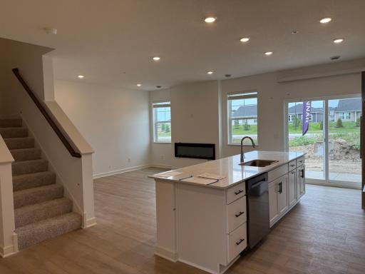 10549 Harbor Lane N, Maple Grove, MN 55369