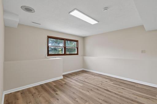 13400 Orchard Road, Hopkins, MN 55305
