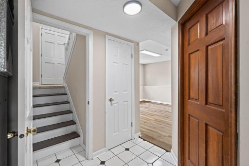 13400 Orchard Road, Hopkins, MN 55305