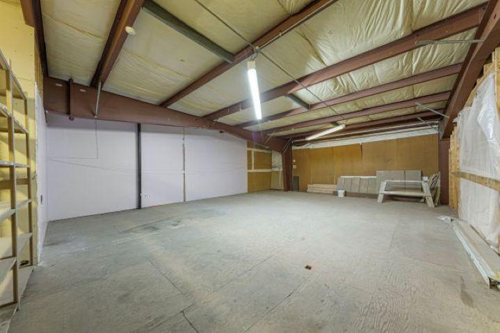 17 storage_back unit.jpg