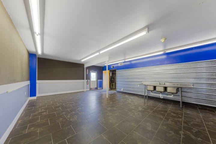 12 employee area_back unit.jpg