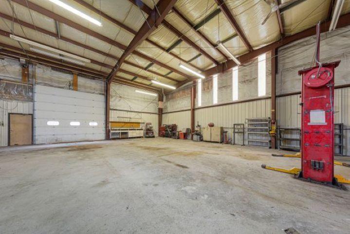 15 garage_back unit.jpg