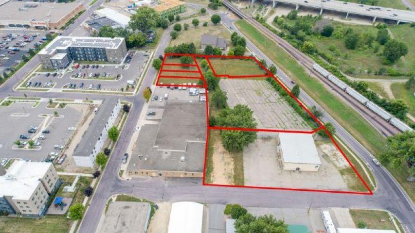 aerial 24 outline all.jpg