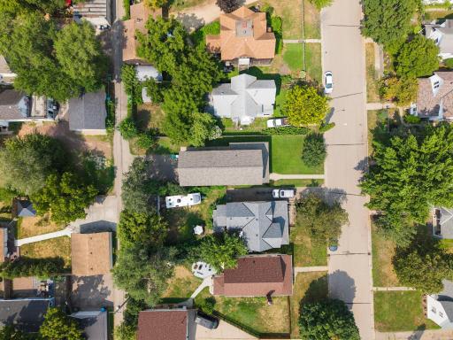 Neighborhood View