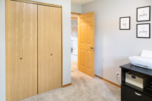 503 Chan View, Chanhassen, MN 55317