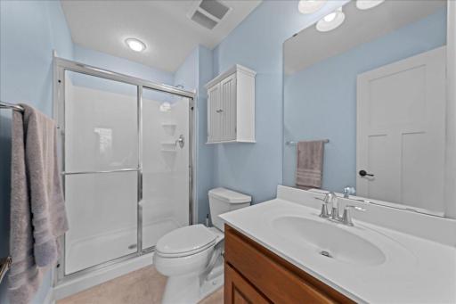 GUEST OR PRINCESS OR PRINCE OWN SUITE !!