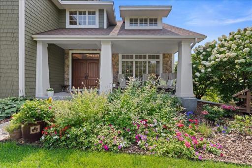 Beautiful landscaping. In-ground sprinkler to help you out.