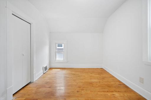 22UpperBD3_3427_Colfax_Ave_N_Minneapolis.jpg