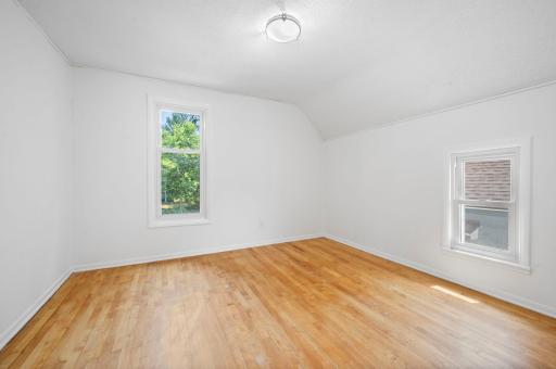 19UpperBD2_3427_Colfax_Ave_N_Minneapolis.jpg