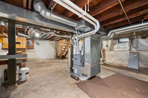 26Basement_3427_Colfax_Ave_N_Minneapolis.jpg