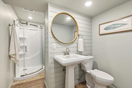10 Western Terrace, Golden Valley, MN 55426