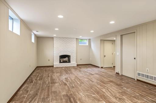 10 Western Terrace, Golden Valley, MN 55426