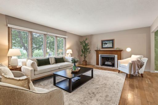 10 Western Terrace, Golden Valley, MN 55426