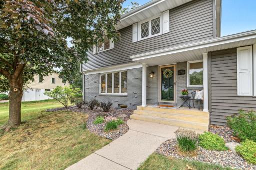 10 Western Terrace, Golden Valley, MN 55426