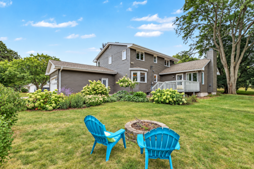 10 Western Terrace, Golden Valley, MN 55426