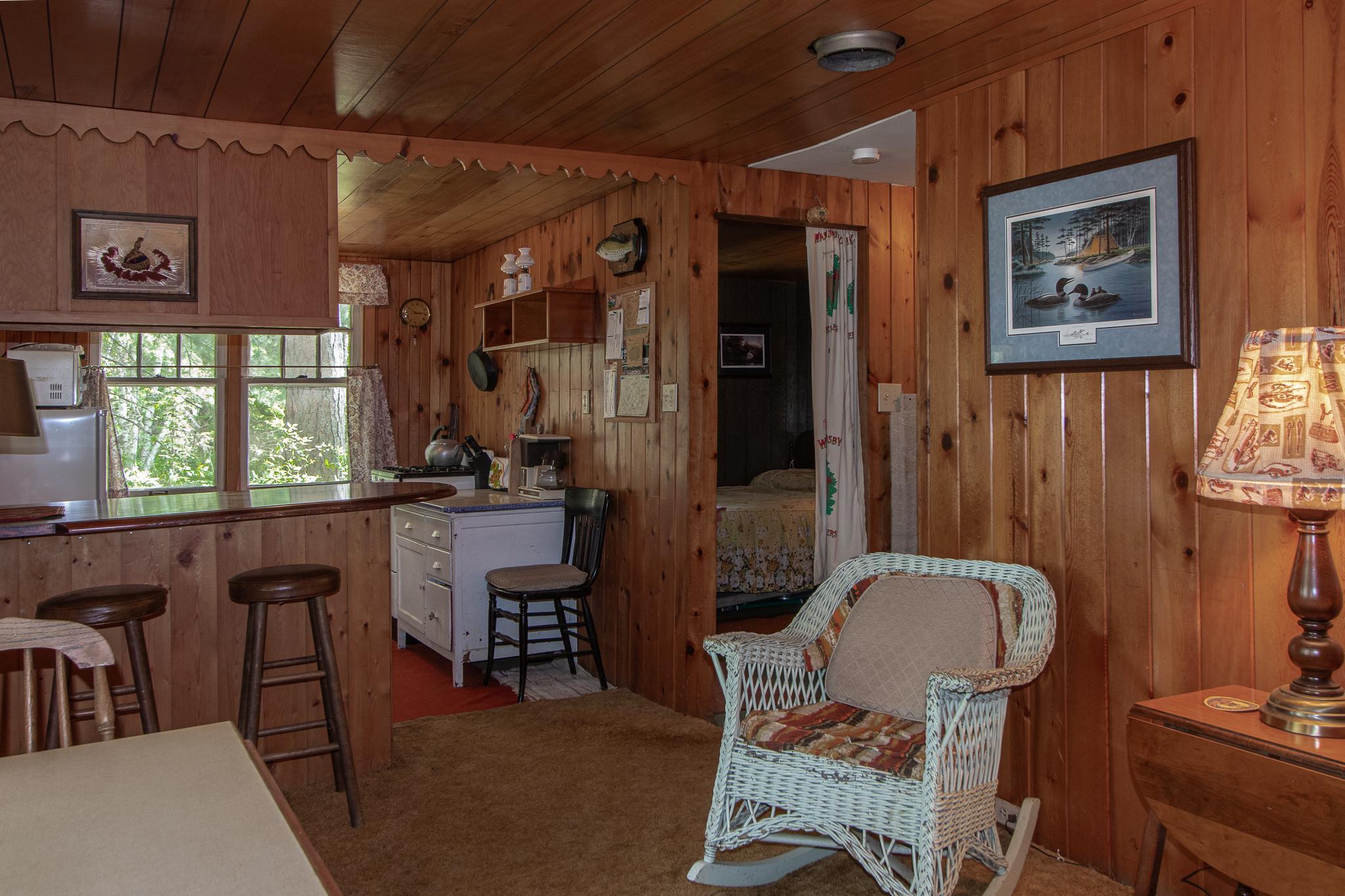 BR off kitchen