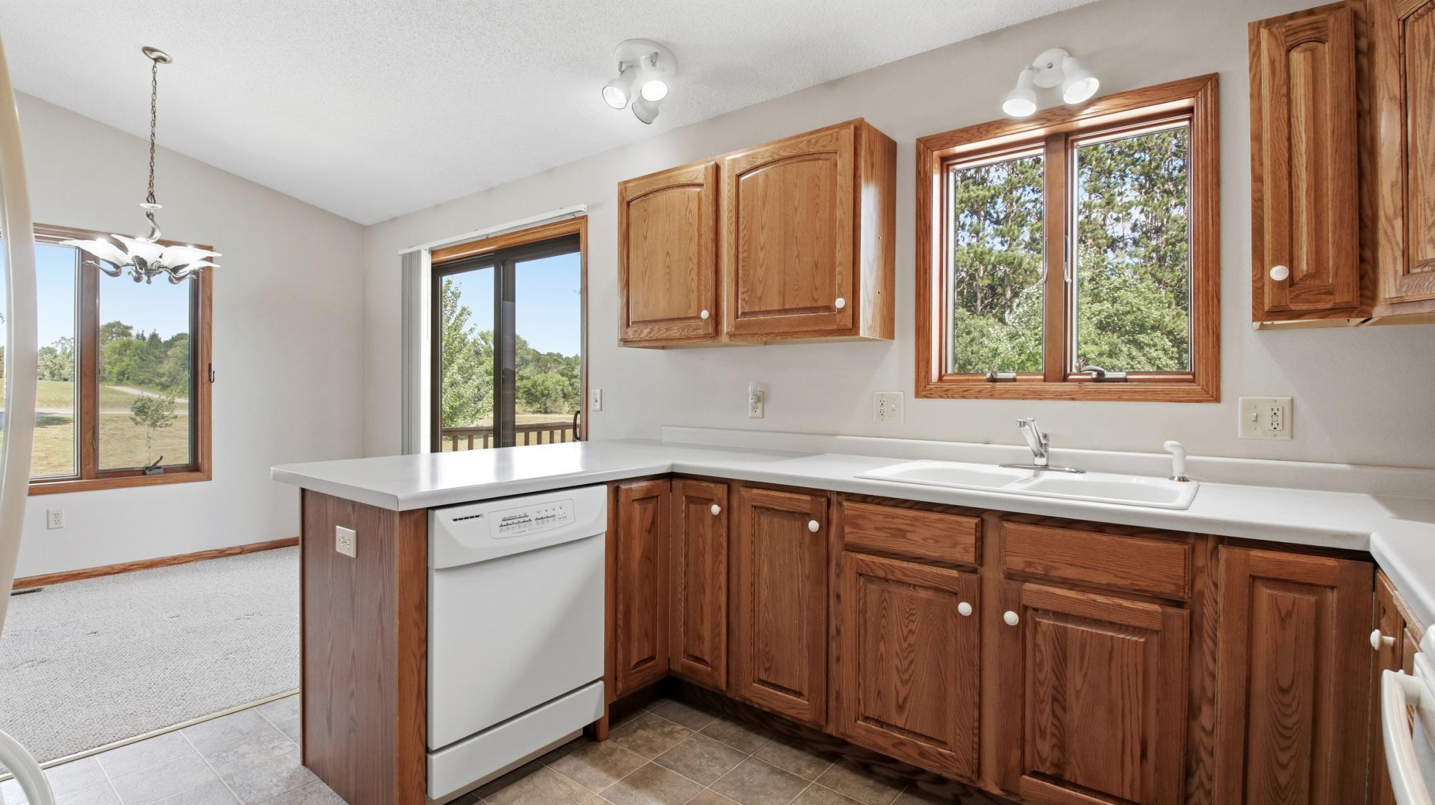 16_2333 8th ave-16.jpg