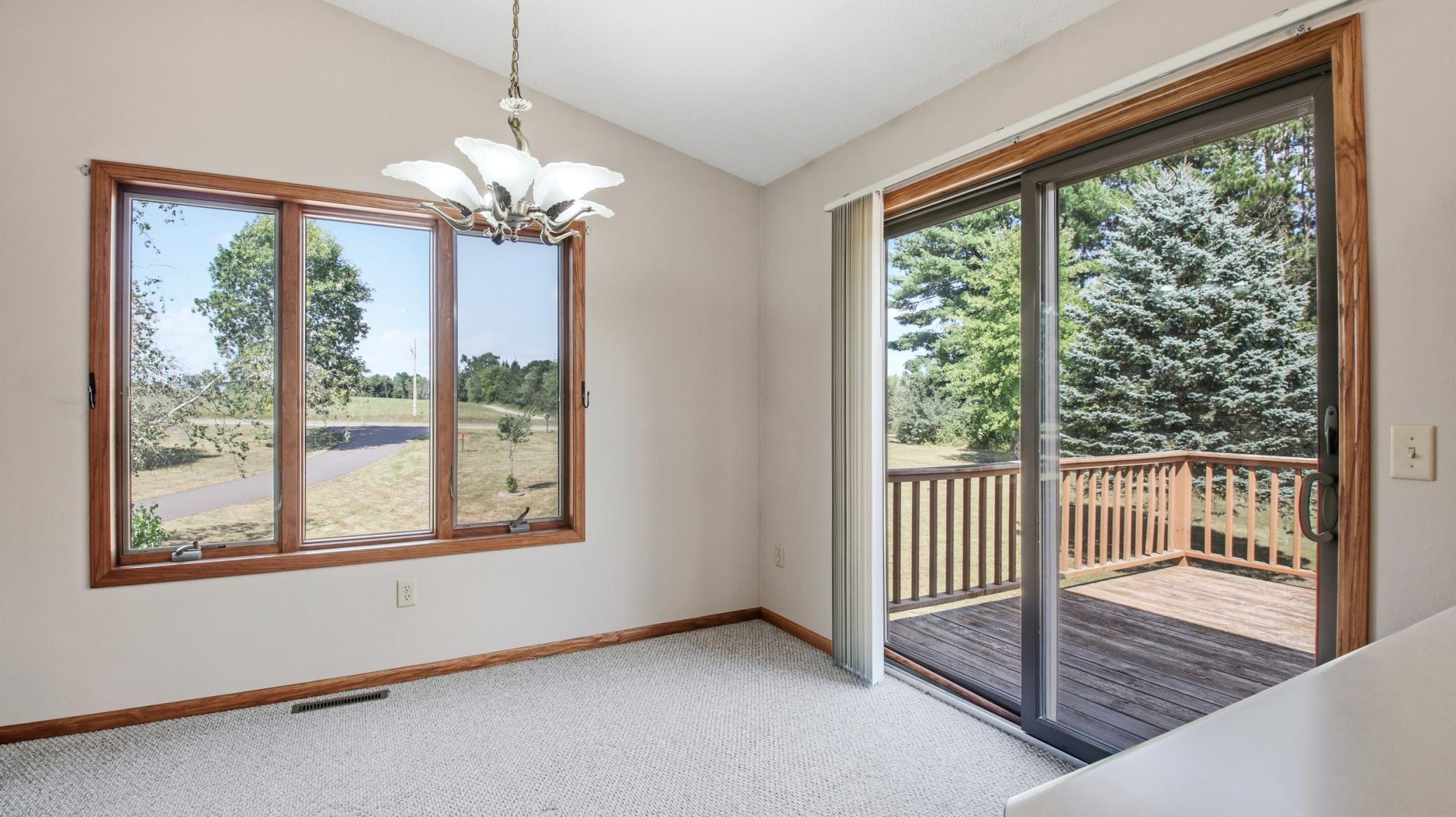 15_2333 8th ave-4.jpg