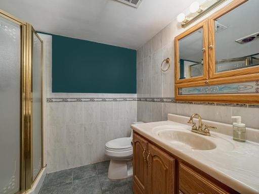 6231 Quail Avenue N, Brooklyn Center, MN 55429