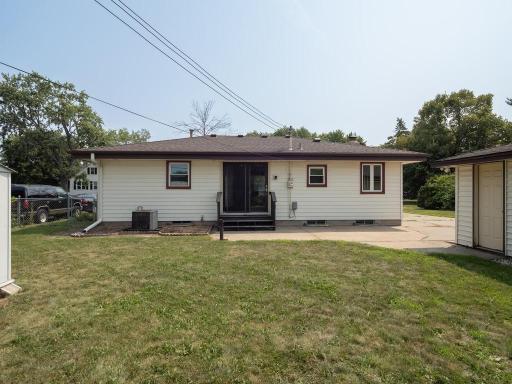6231 Quail Avenue N, Brooklyn Center, MN 55429