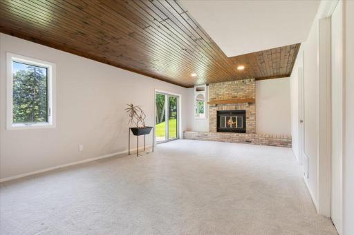 12738 Gordon Drive, Eden Prairie, MN 55346