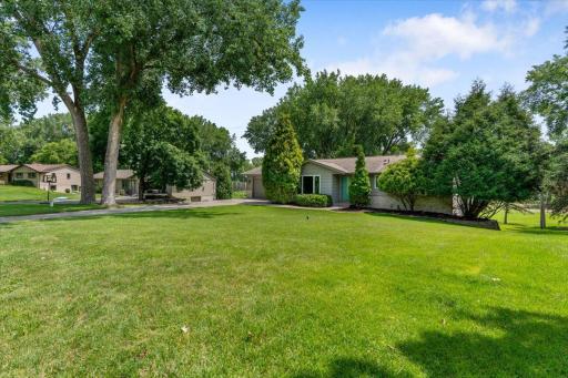 12738 Gordon Drive, Eden Prairie, MN 55346