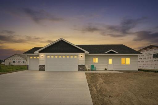 2-web-or-mls-1006 Misty Meadow Blvd-2.jpg