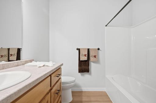 22-web-or-mls-1006 Misty Meadow Blvd-9.jpg