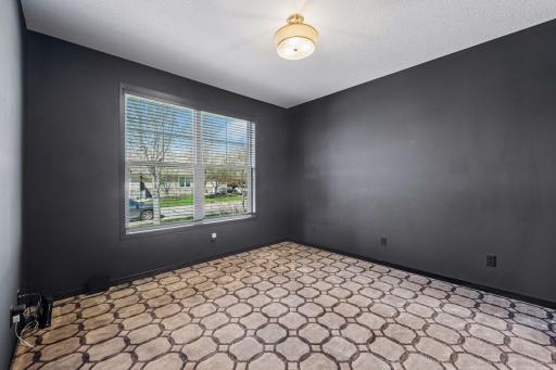 8652 Lake Riley Drive, Chanhassen, MN 55317