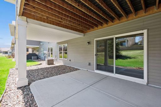 8652 Lake Riley Drive, Chanhassen, MN 55317
