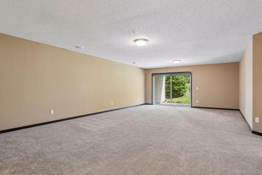 8652 Lake Riley Drive, Chanhassen, MN 55317