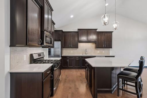 8652 Lake Riley Drive, Chanhassen, MN 55317