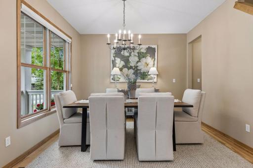 opens to the main area and to the kitchen area