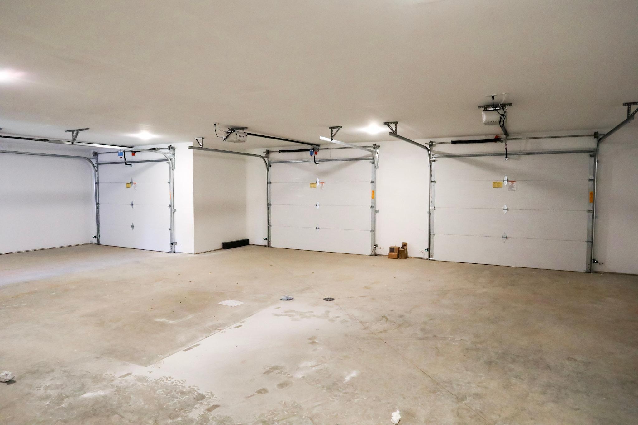 Garage.jpg