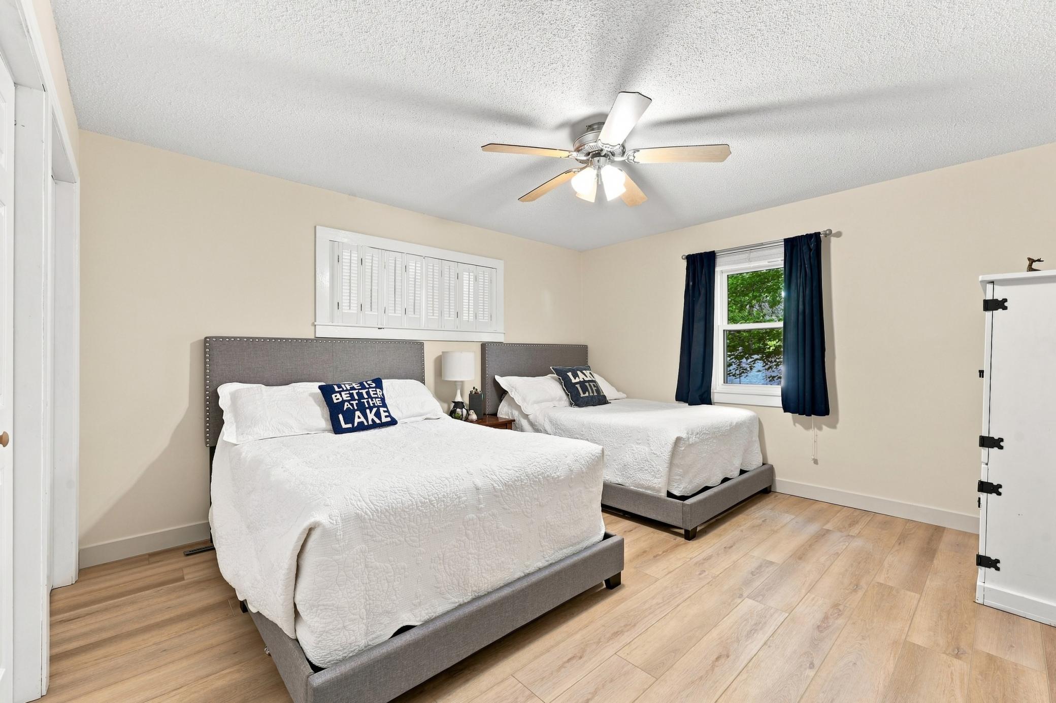Main Floor 2nd Bedroom