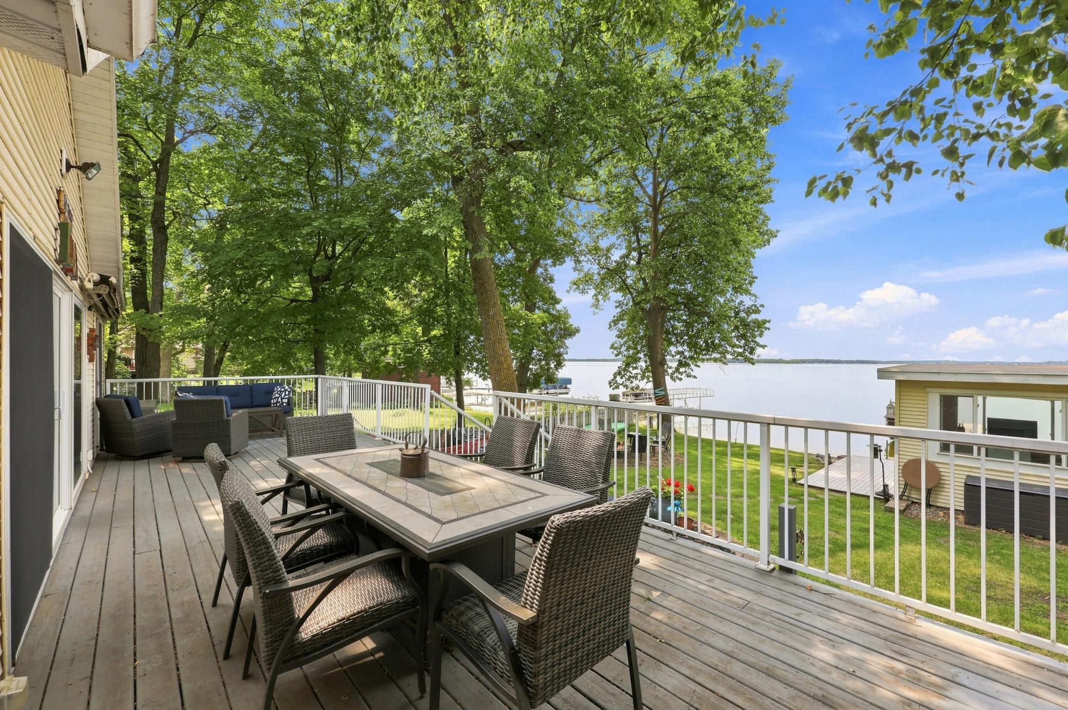 Large Deck