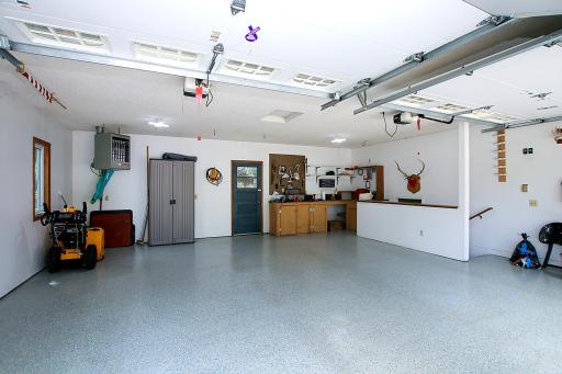 450 School Road NW, Hutchinson, MN 55350