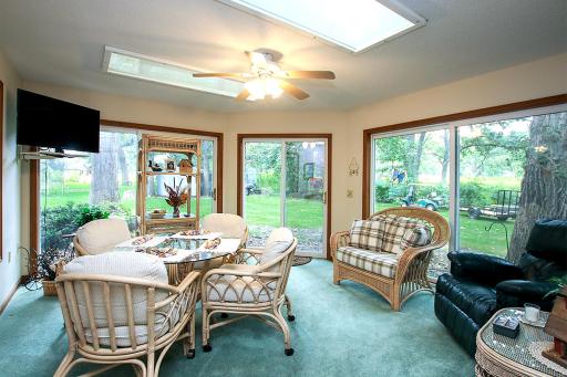 450 School Road NW, Hutchinson, MN 55350