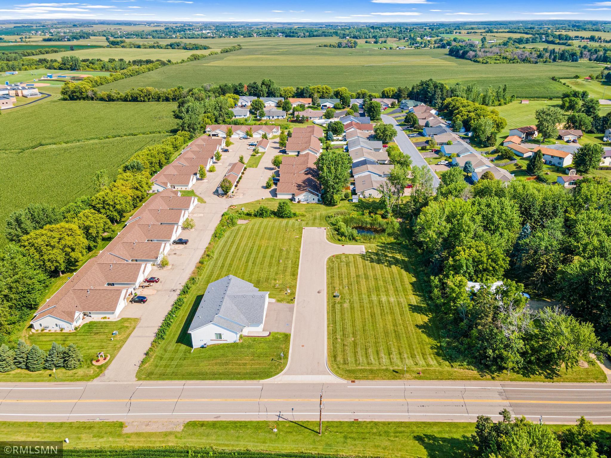 679 Heritage Ln, Hammond, WI-19.jpg
