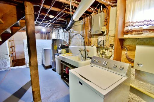 Lower level also has laundry and mechanicals and the space is clean and dry!