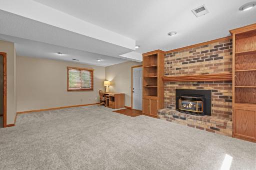Entrance from garage into family room